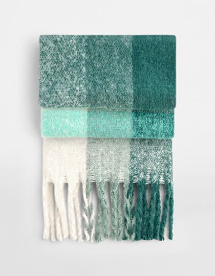 Fluffy Check Scarf — Green Check