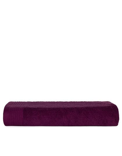 Classic Beach Towel — Plum