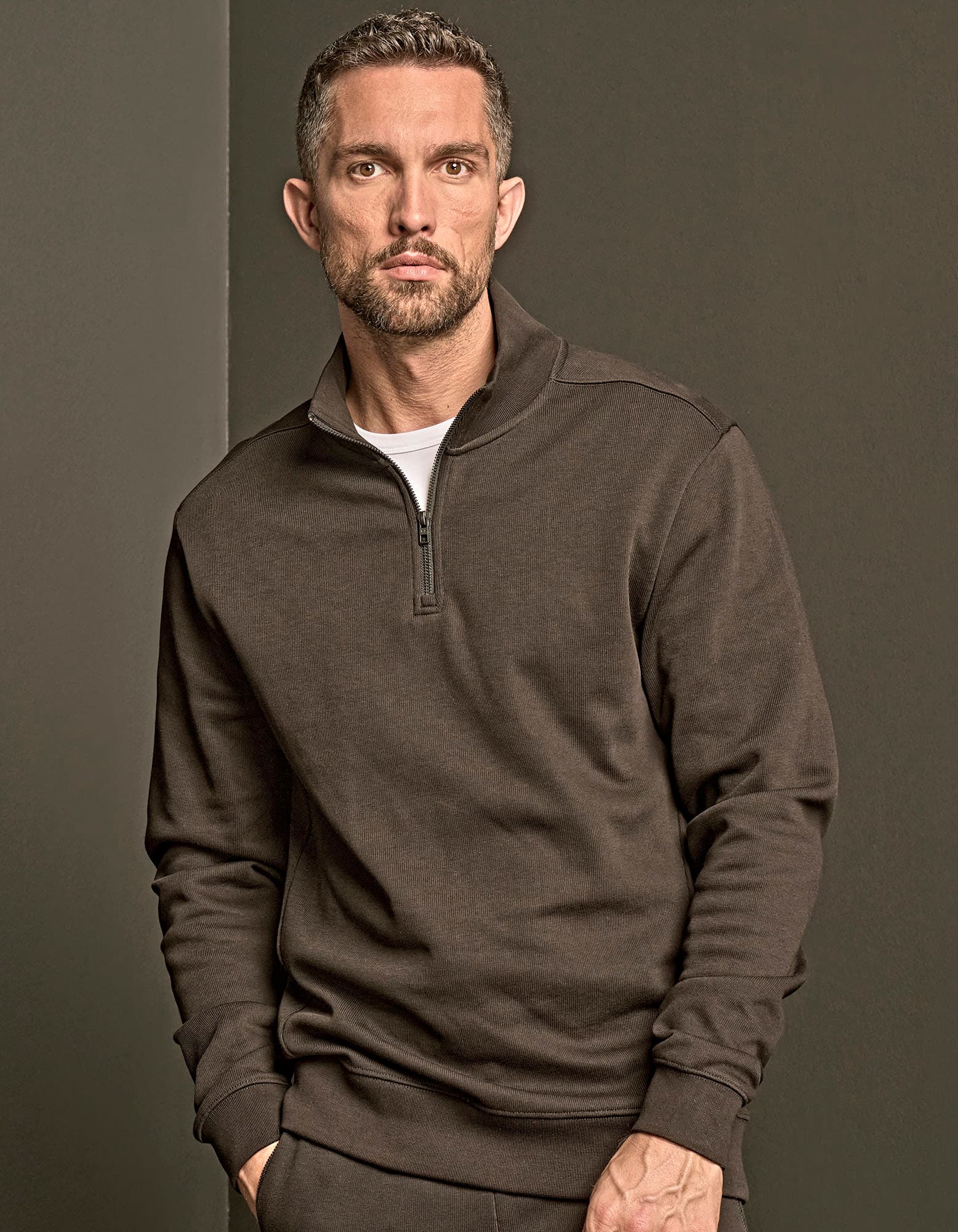 Ribbed Interlock Half Zip